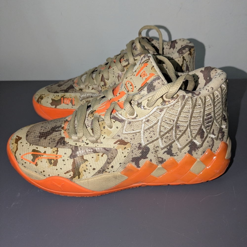 Puma LaMelo Ball MB.01 Size 5.5 youth Beige Orange Camo - Picture 1 of 9